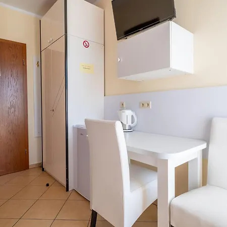 Goscinne Columbus Homestay szállás *