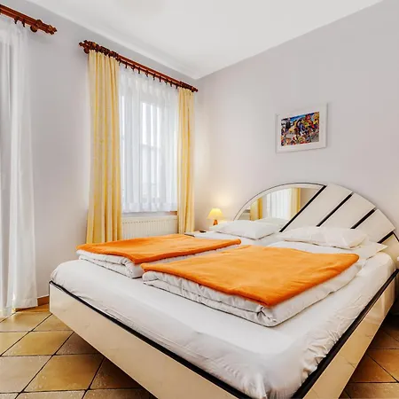 Goscinne Columbus * Karwia