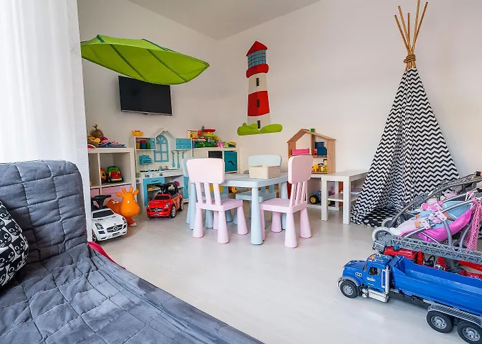 Goscinne Columbus Проживание в семье