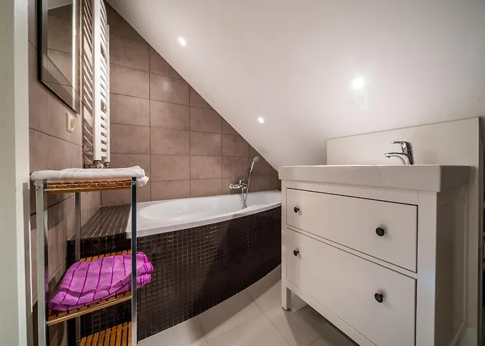 Goscinne Columbus * Карвиа