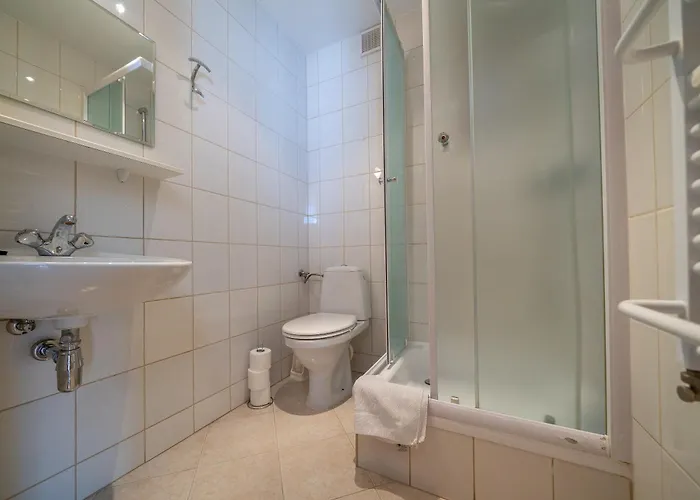 Goscinne Columbus Проживание в семье