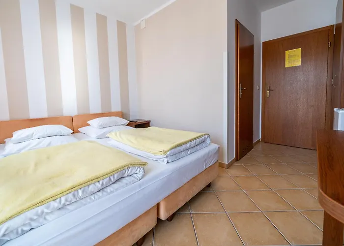 Goscinne Columbus * Карвиа